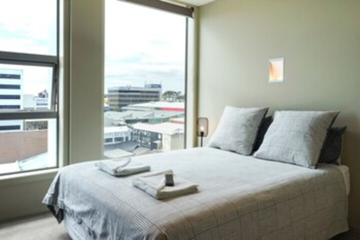 Room 15 of 26