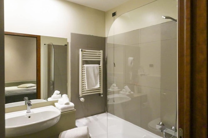 Clean Restrooms