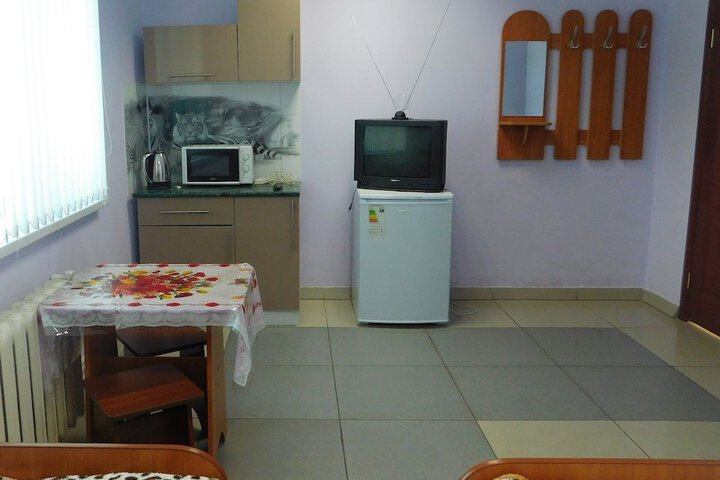 Room 12 of 12