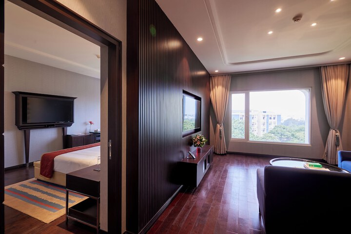 Room 34 of 125