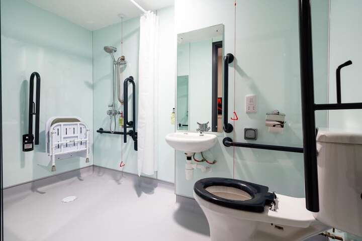 Room 36 of 39