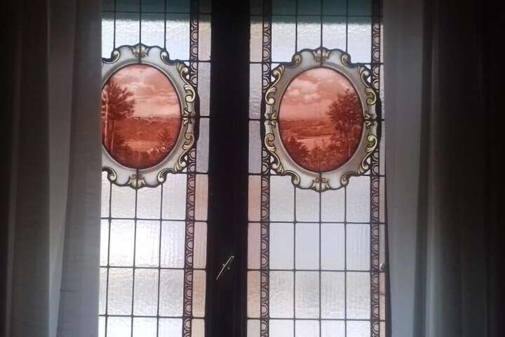 Room 5 of 14