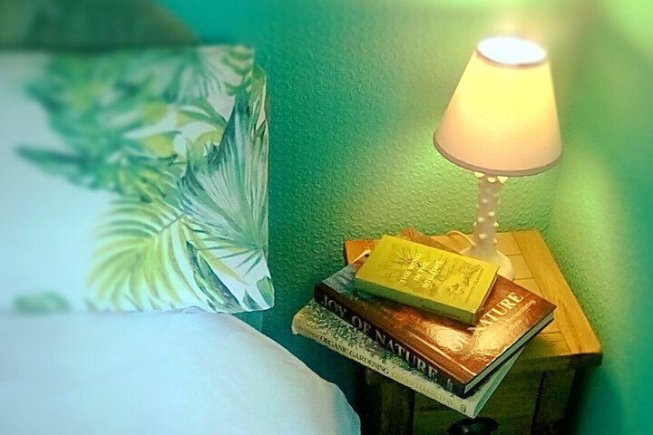 Room 2 of 55