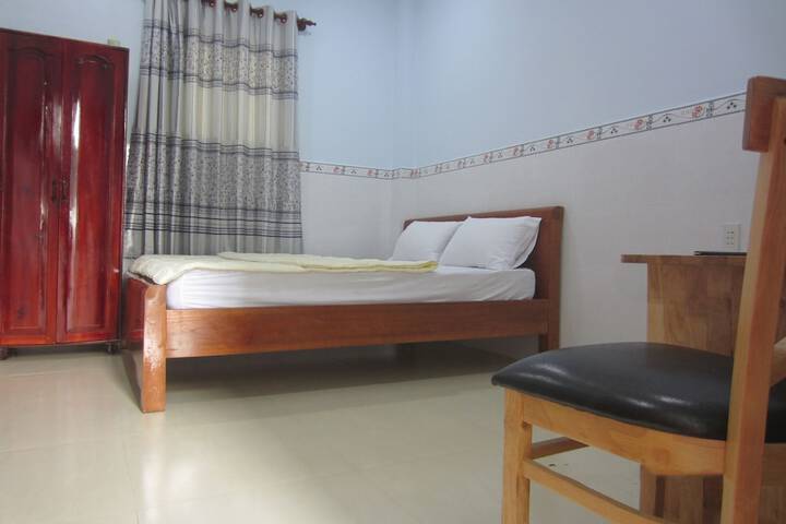 Room 12 of 55