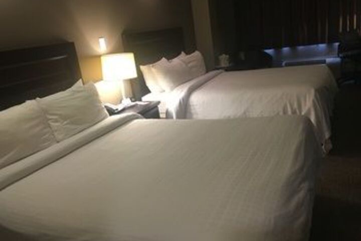 Room 7 of 25