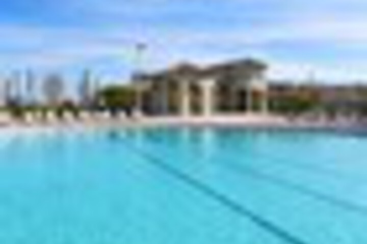 Pool 143 of 216