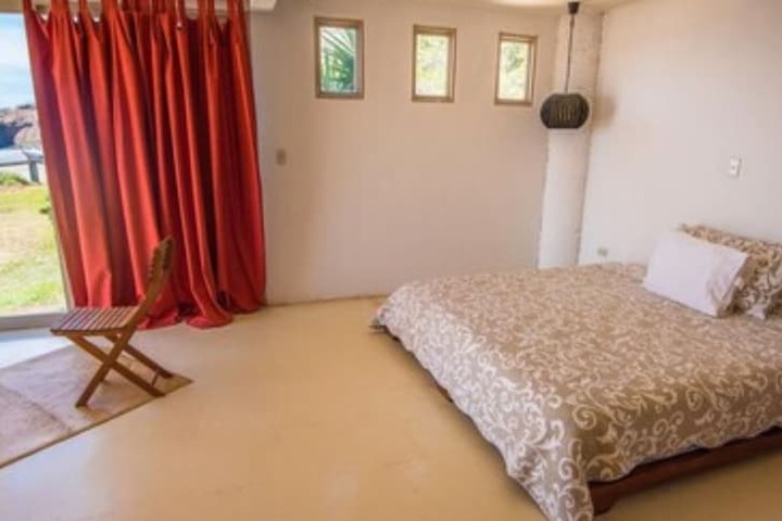 Room 7 of 25