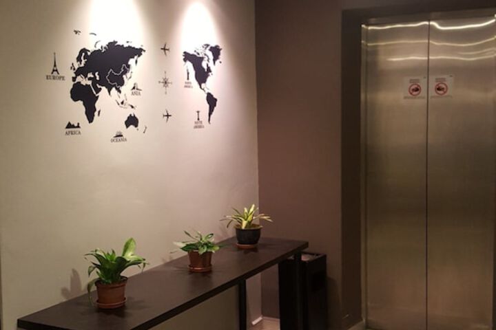 Hotel 4 of 43