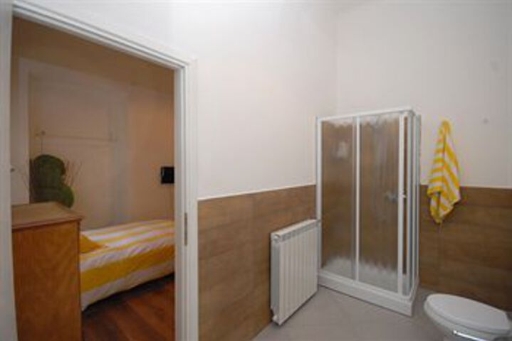 Room 6 of 59