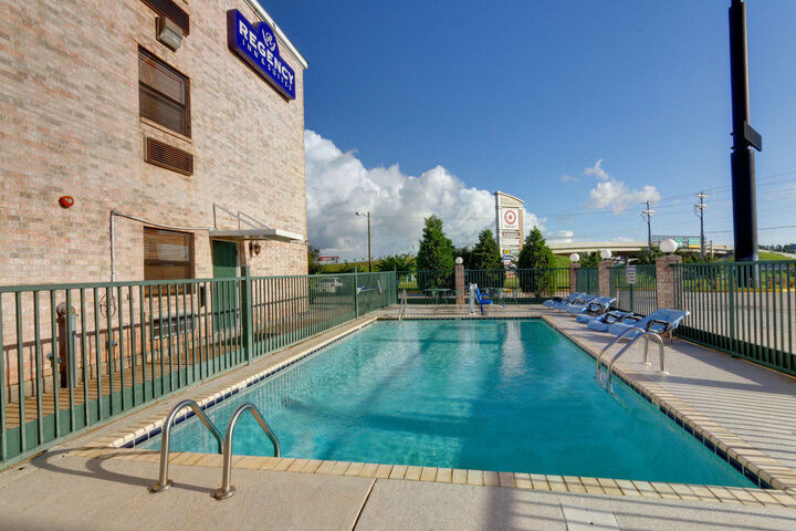 Pool 36 of 44