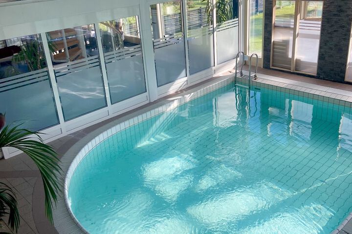 Hotel with Pool