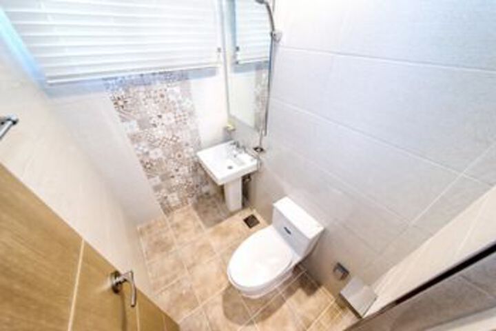 Room 2 of 15