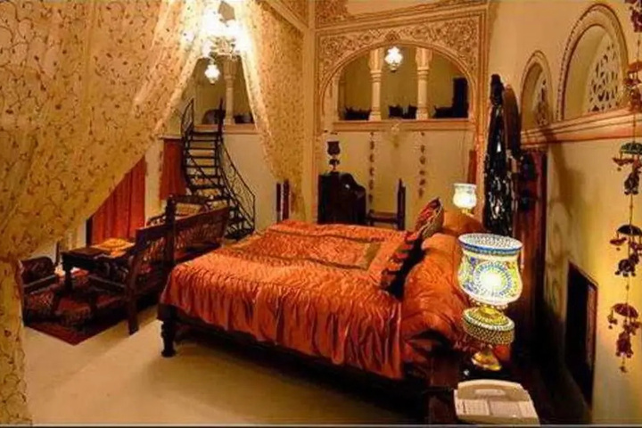 guest_rooms