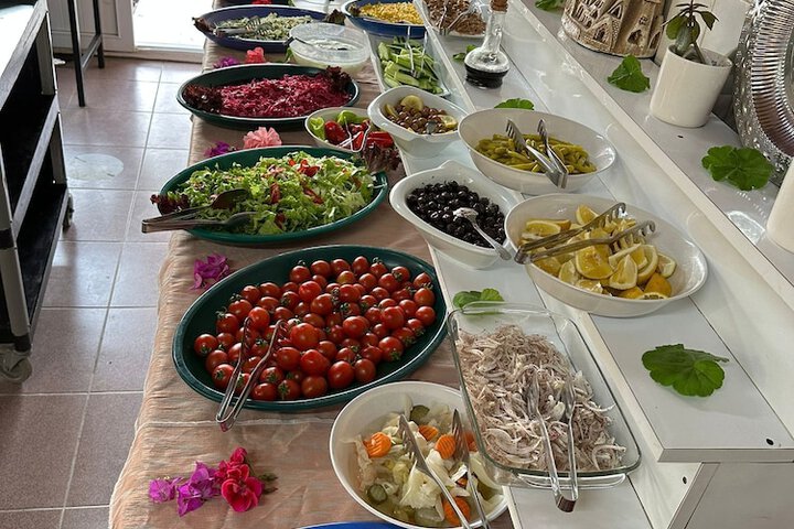 Dining 46 of 60