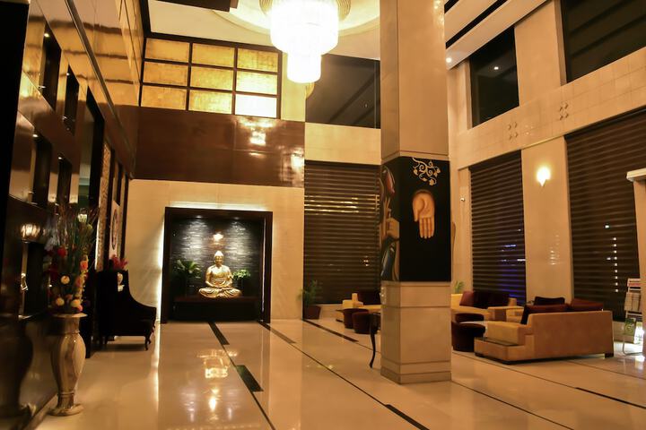 Hotel Interior 6 of 39