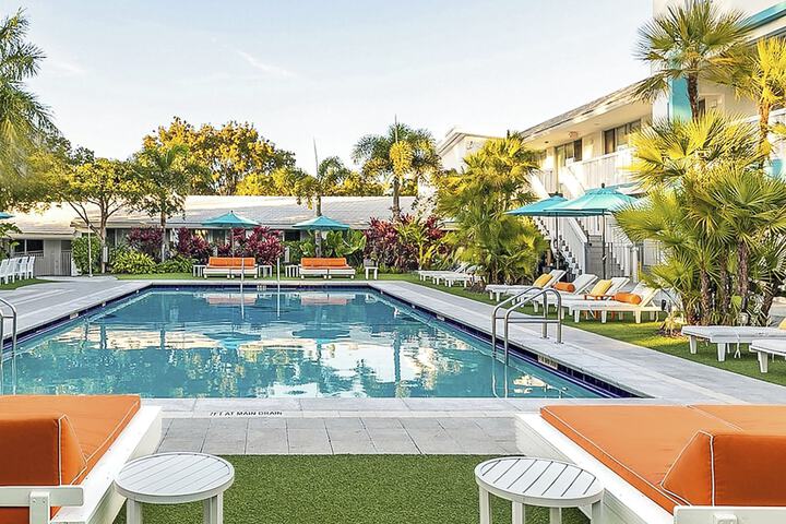 Pool 58 of 76