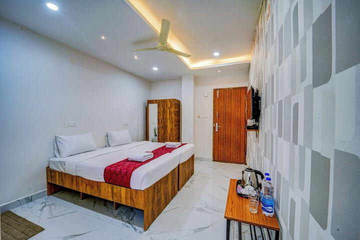 Room 11 of 31