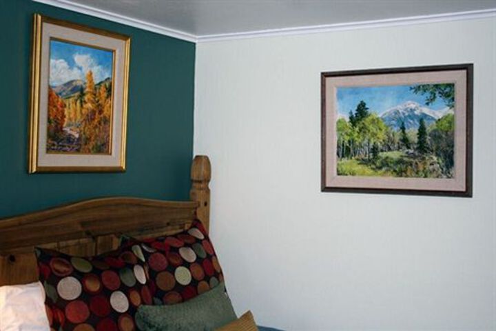Room 6 of 31