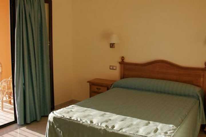 Room 3 of 46