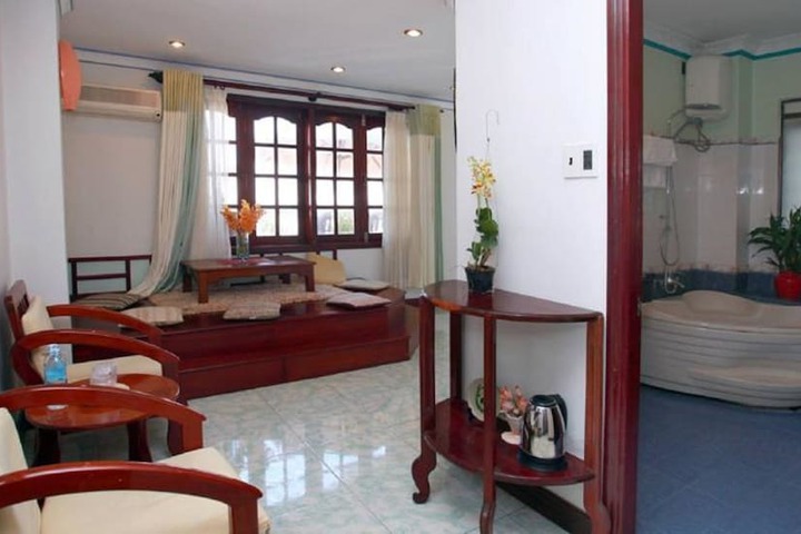 Hotel Interior 20 of 21