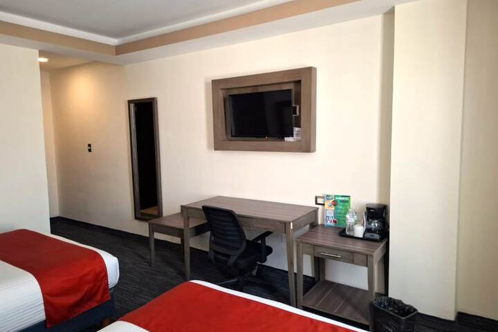 Room 14 of 25