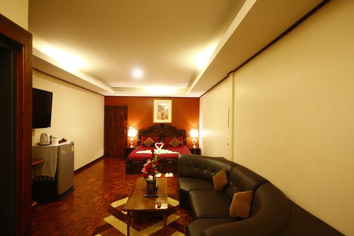 Room 7 of 52