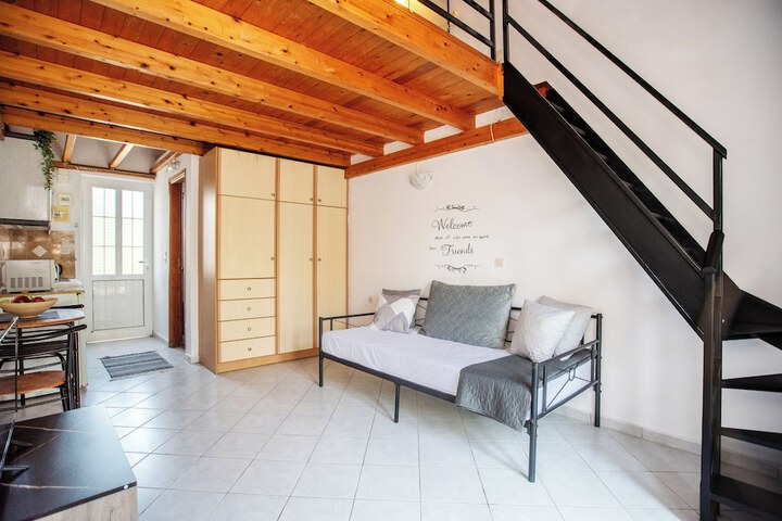 Room 15 of 73