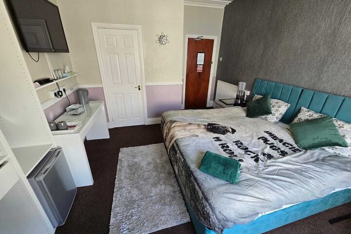 Room 14 of 41