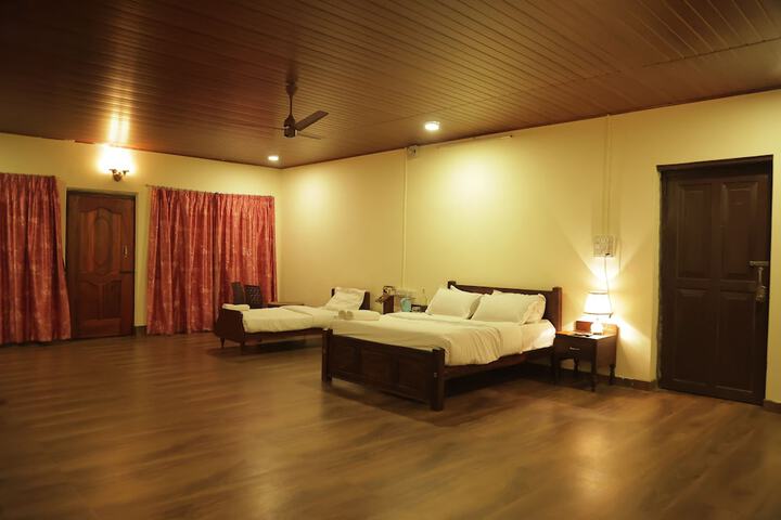 Room 5 of 29