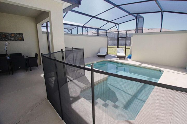 Pool 27 of 49