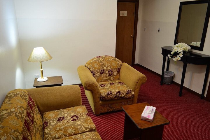 Room 19 of 31