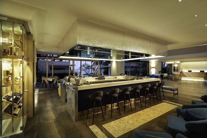 Hotel Lobby