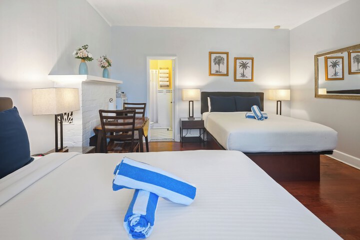 Room 26 of 62