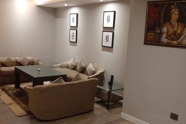 Room 18 of 52