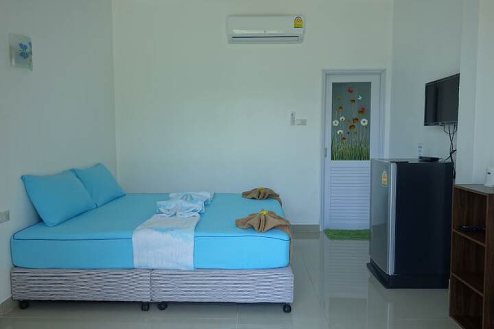 Room 16 of 51