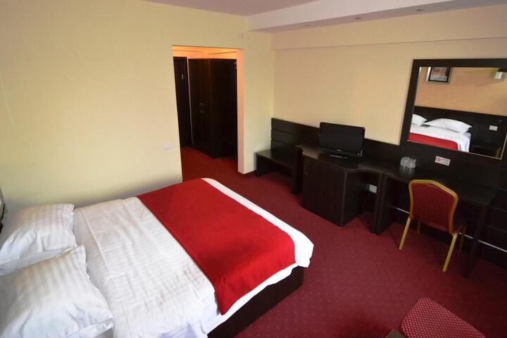 Room 22 of 51