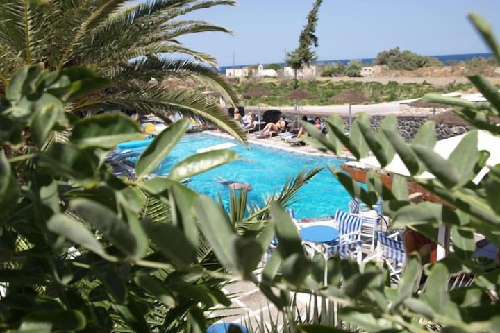 Pool 49 of 58
