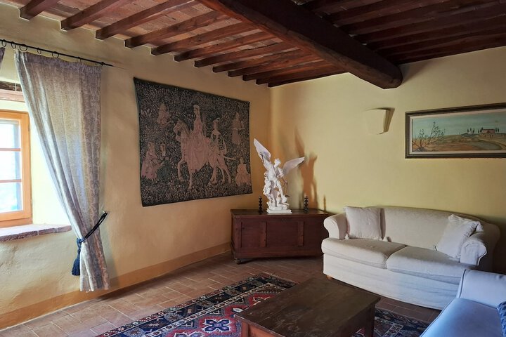 Room 40 of 94