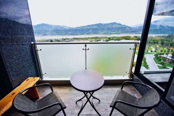 Terrace/Patio 149 of 153