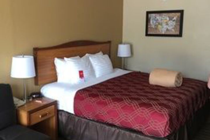 Room 21 of 68