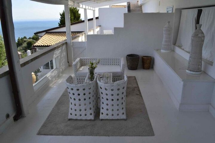 Terrace/Patio 11 of 89