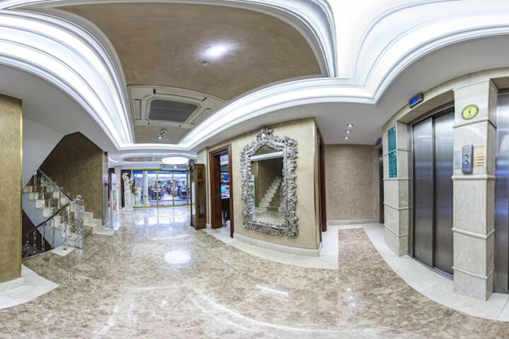 Guest Lobby