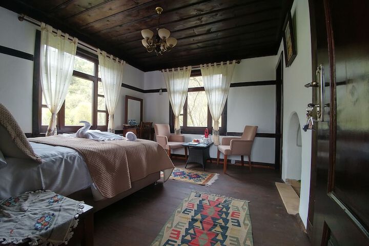 Room 22 of 59