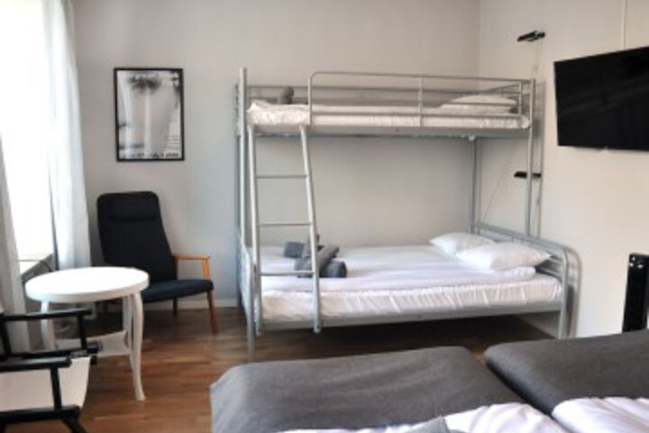 Room 37 of 138