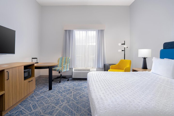Room 54 of 115