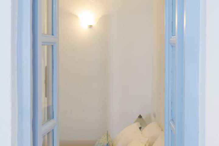 Room 55 of 96