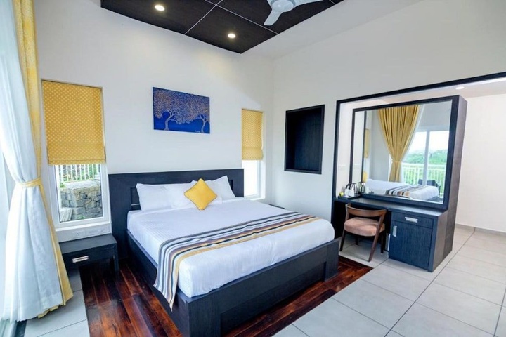 Room 5 of 21