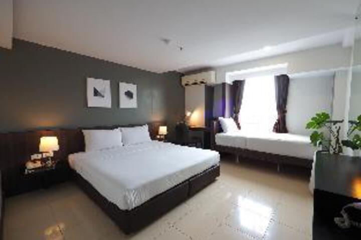 Room 21 of 23