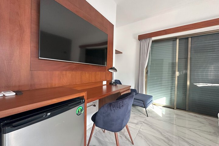 Room 10 of 45