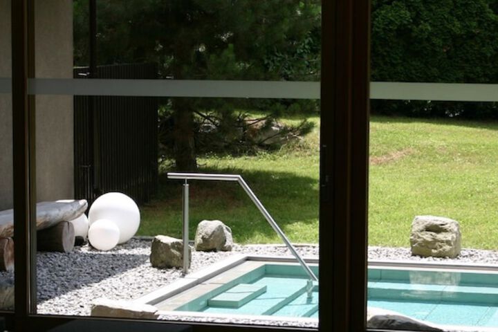 Pool 22 of 69